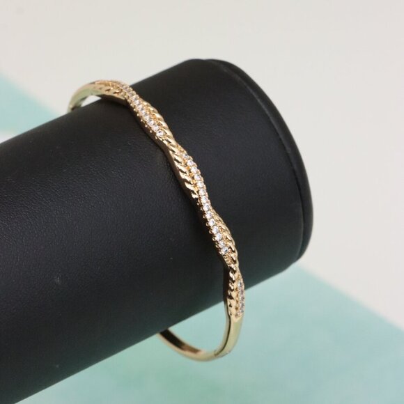 Elegant Rose Gold Bangle with Sparkling Twisted Chain Design, XPBL0509 - Picture 6 of 12